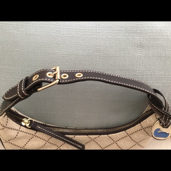 Handbag - Picture 2 of 5